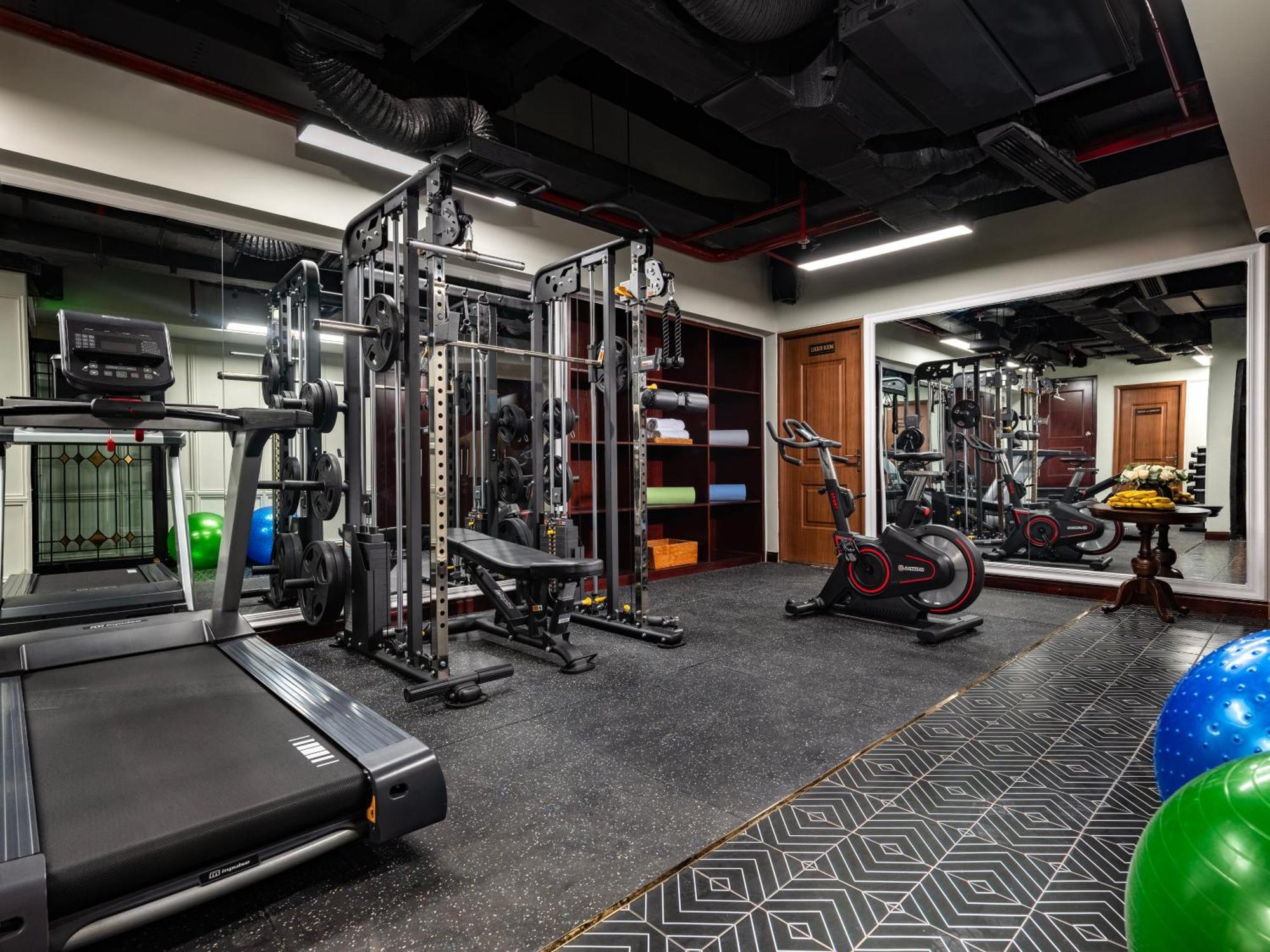 Grand Hotel Du Lac هانوي المظهر الخارجي الصورة The gym at the hotel