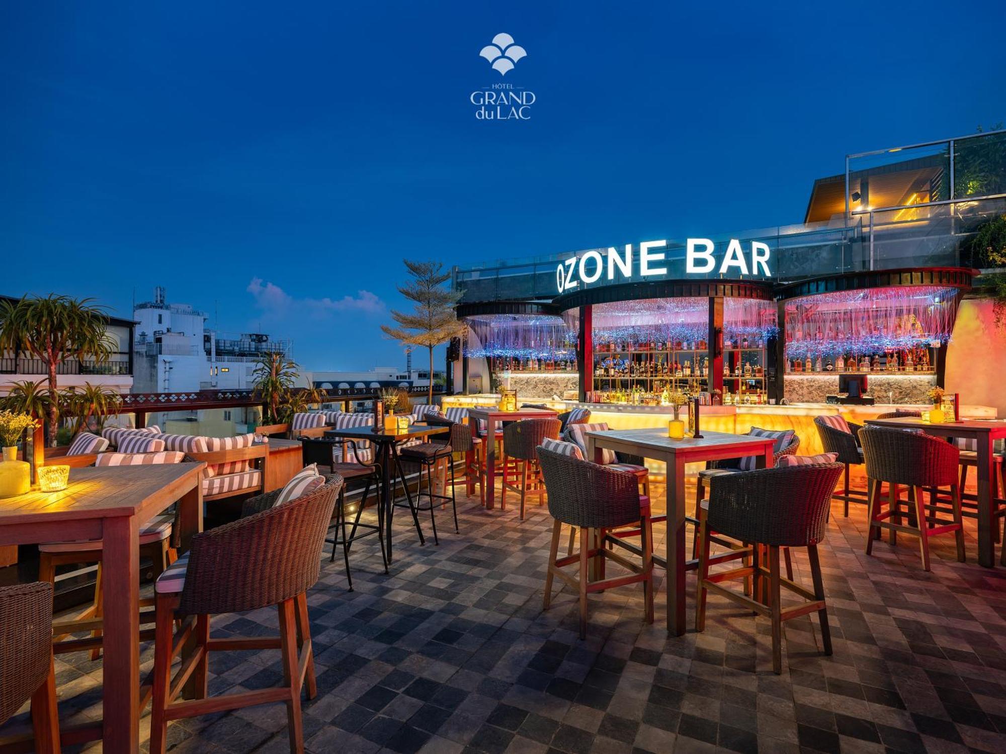 Grand Hotel Du Lac هانوي المظهر الخارجي الصورة ZONE BAR